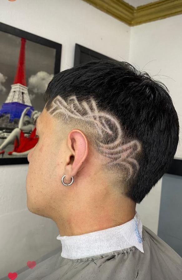 Greca freestyle con fade, barbería en Ciudad Nezahualcóyotl